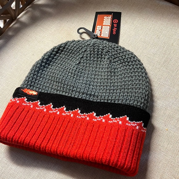 New Super Mario Bros Mens Hat NWT - Picture 1 of 1